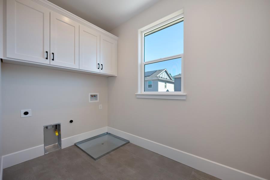 3301 Stone Field Way Loomis, CA 95650 - Photo 32 of 33 a view of utility room