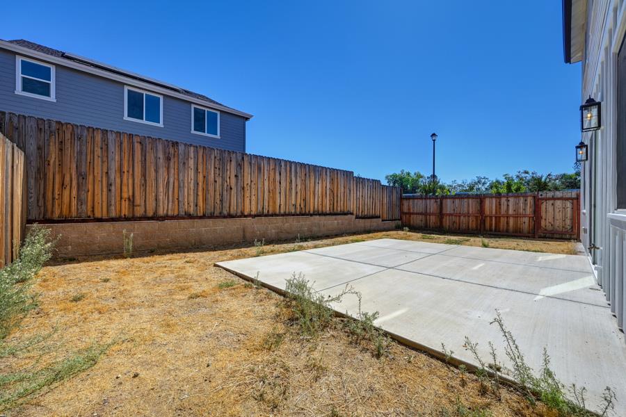 3301 Stone Field Way Loomis, CA 95650 - Photo 33 of 33 a view of a backyard