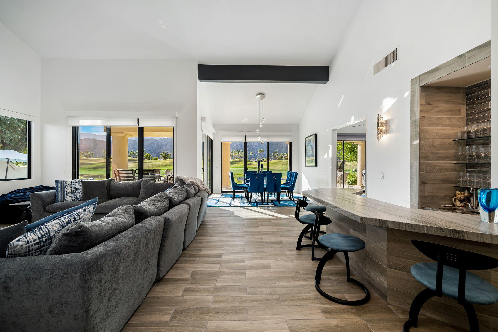 54857 Inverness Way La Quinta, CA 92253 - Photo 13 of 50 131A0B4C-2EC9-4AEC-8608-D58D8A1AF892