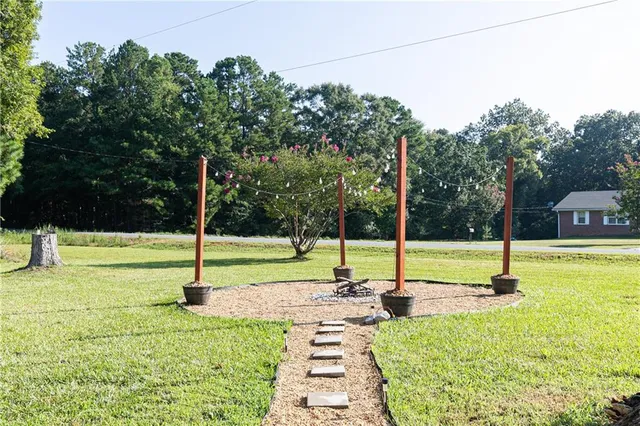 $270,000 | 8203 Blacks Bluff Road Southwest, Cave Spring, GA 30124