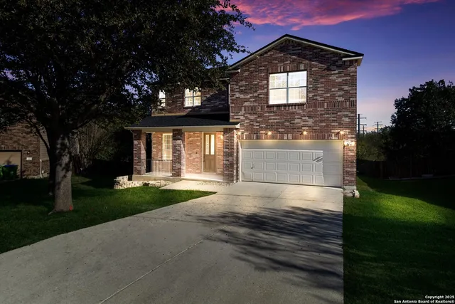 $2,750 | 13506 Misty View, San Antonio, TX 78245