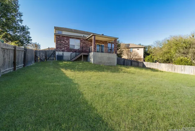 $2,750 | 13506 Misty View, San Antonio, TX 78245