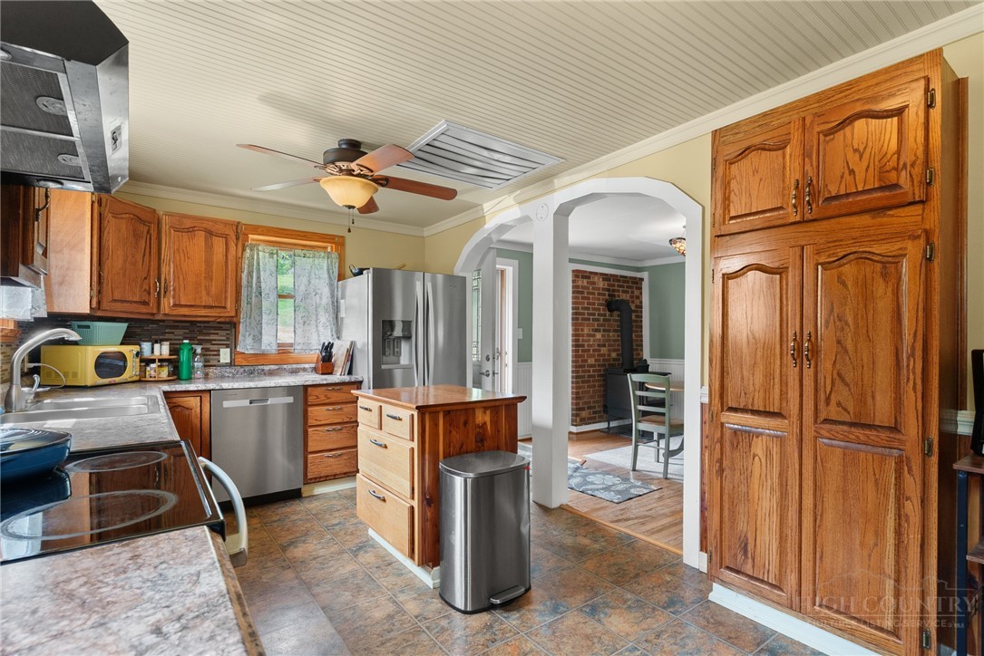 969 Allen Road Piney Creek, NC 28663 - Photo 15 of 50