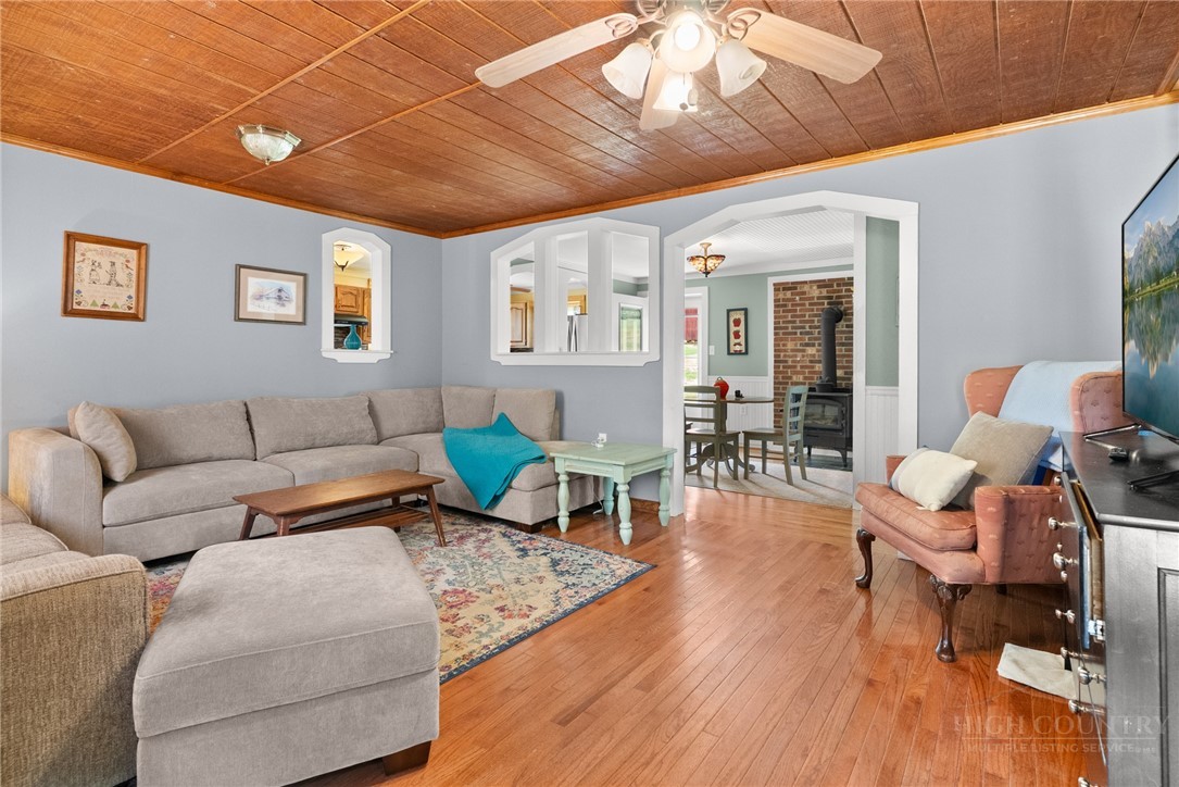 969 Allen Road Piney Creek, NC 28663 - Photo 5 of 50