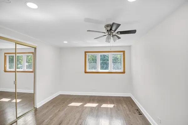 $539,000 | 615 Cordial Drive, Des Plaines, IL 60018