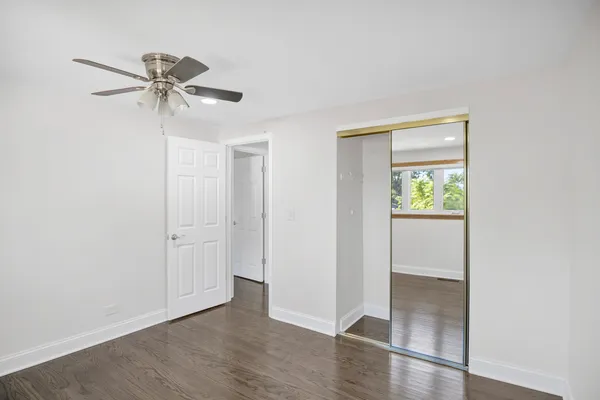 $539,000 | 615 Cordial Drive, Des Plaines, IL 60018