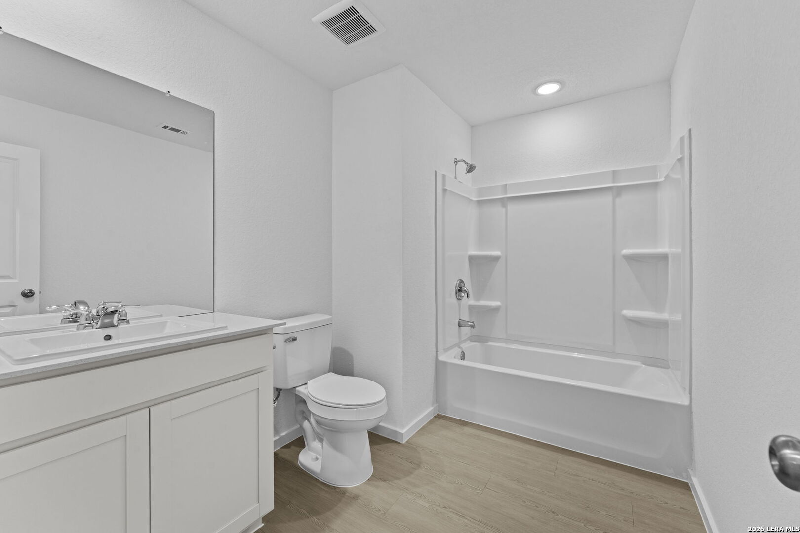 2068 Powell Place Converse, TX 78109 - Photo 17 of 27