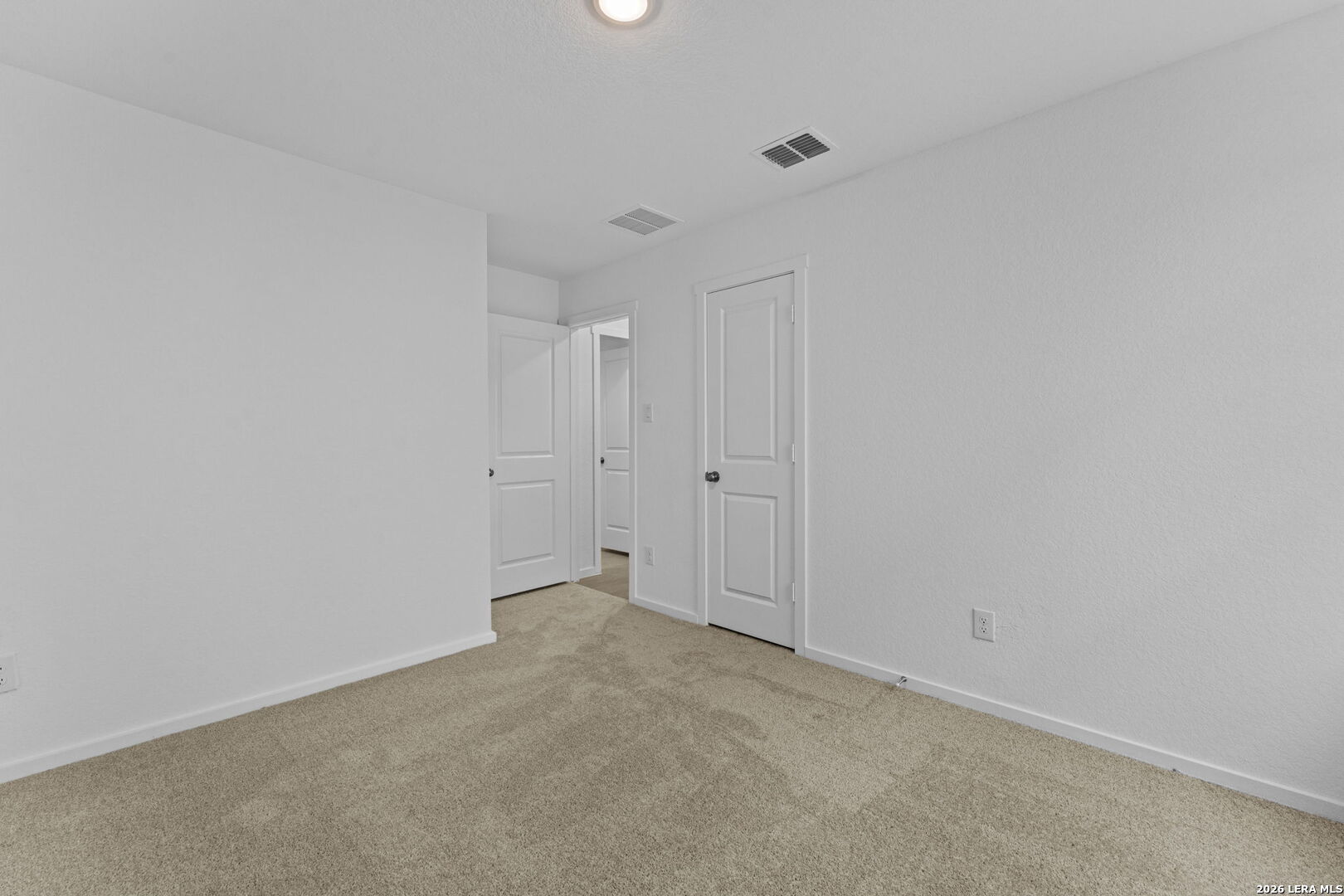 2068 Powell Place Converse, TX 78109 - Photo 19 of 27