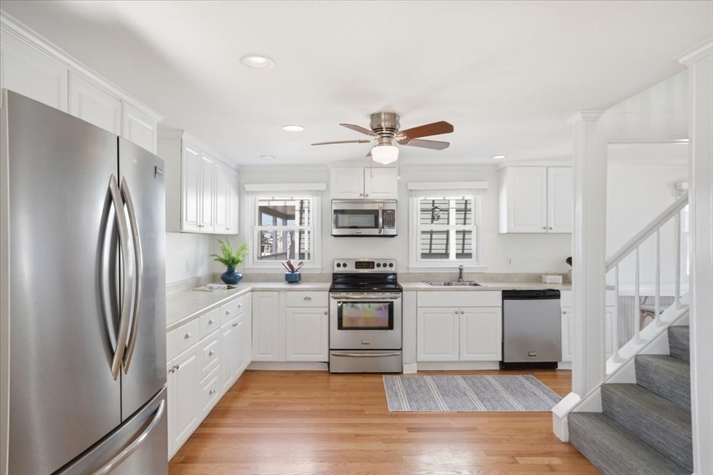 159 Turner Road Scituate, MA 02066 - Photo 11 of 34