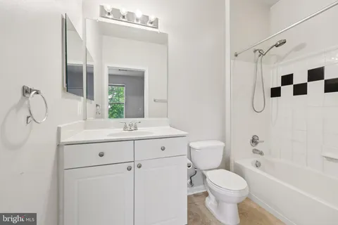 $399,900 | 11355 Aristotle Drive, Unit 8313, Fairfax, VA 22030