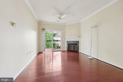 $399,900 | 11355 Aristotle Drive, Unit 8313, Fairfax, VA 22030