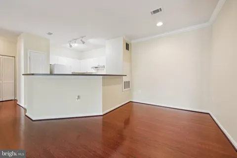 $399,900 | 11355 Aristotle Drive, Unit 8313, Fairfax, VA 22030