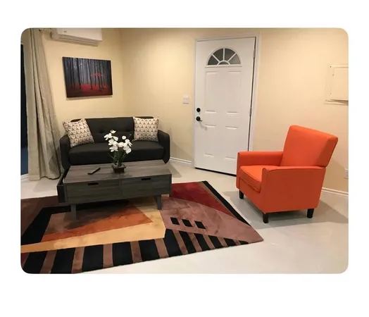 $2,100 | 9019 Farralone Avenue, West Hills, CA 91304