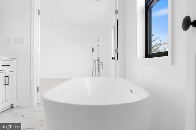 $1,275,000 | 3108 Adams Street Northeast, Washington, DC 20018