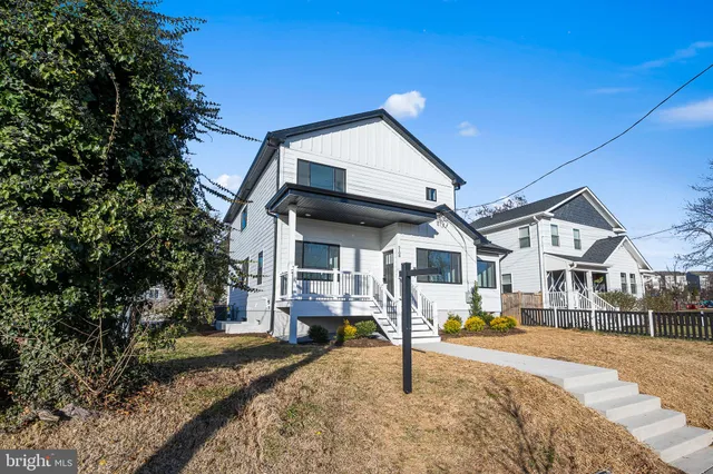 $1,275,000 | 3108 Adams Street Northeast, Washington, DC 20018