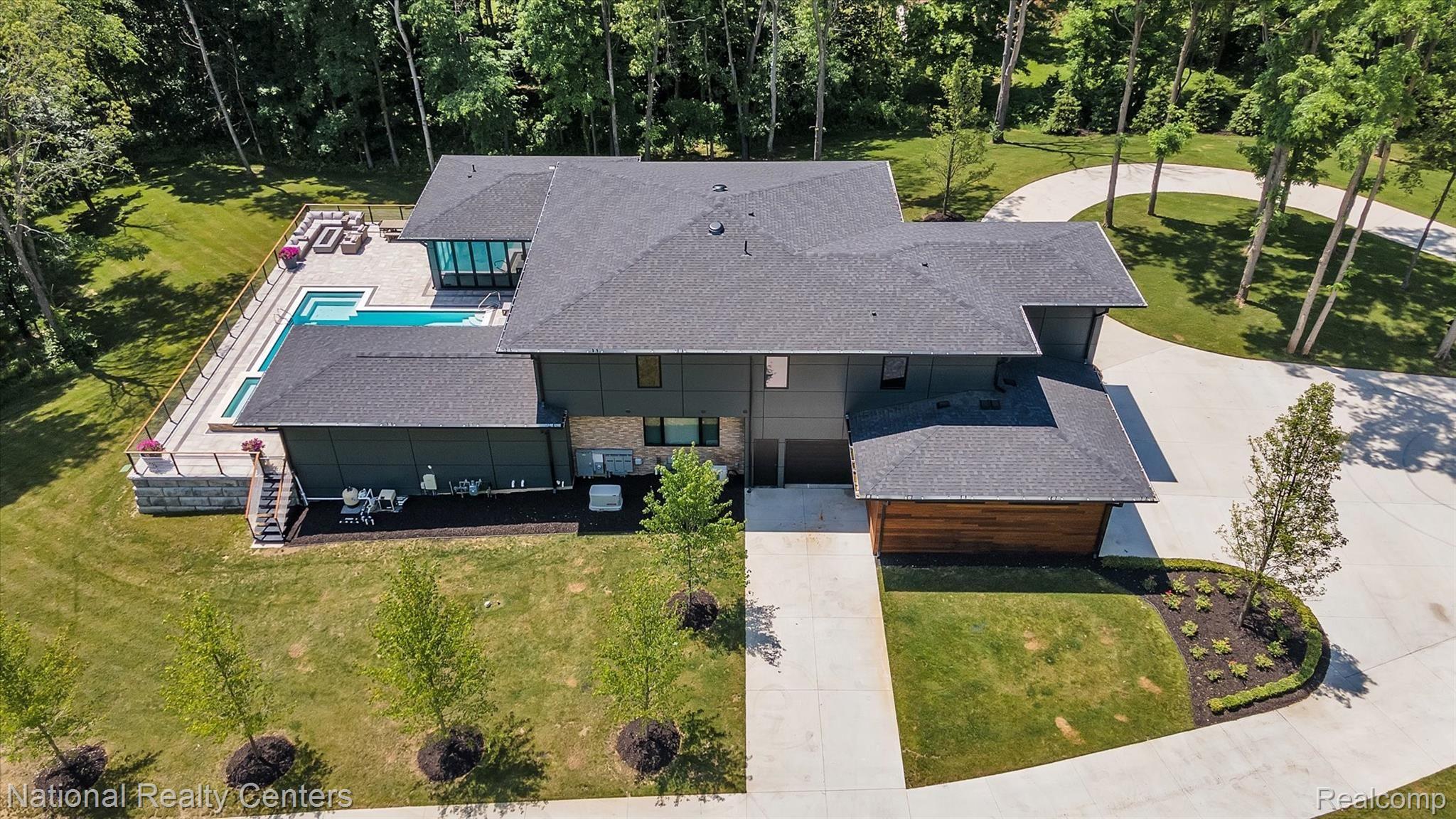 3533 Stobart Road Milford, MI 48380 - Photo 4 of 67 157-3533 Stobart Rd-Windowstill Real Estate Photography-157.jpg