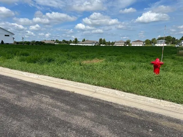 $29,850 | 1508 Diamond Drive, Marshall, MN 56258