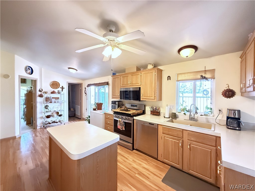 3661 Gila Road Golden Valley, AZ 86413 - Photo 6 of 39 Kitchen