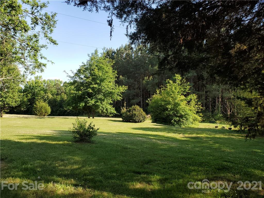 226 Buck Collins Road Forest City, NC 28043 - Photo 5 of 43 Gallery Image 5