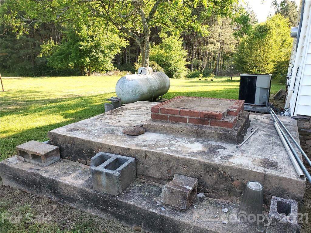 226 Buck Collins Road Forest City, NC 28043 - Photo 41 of 43 Gallery Image 41