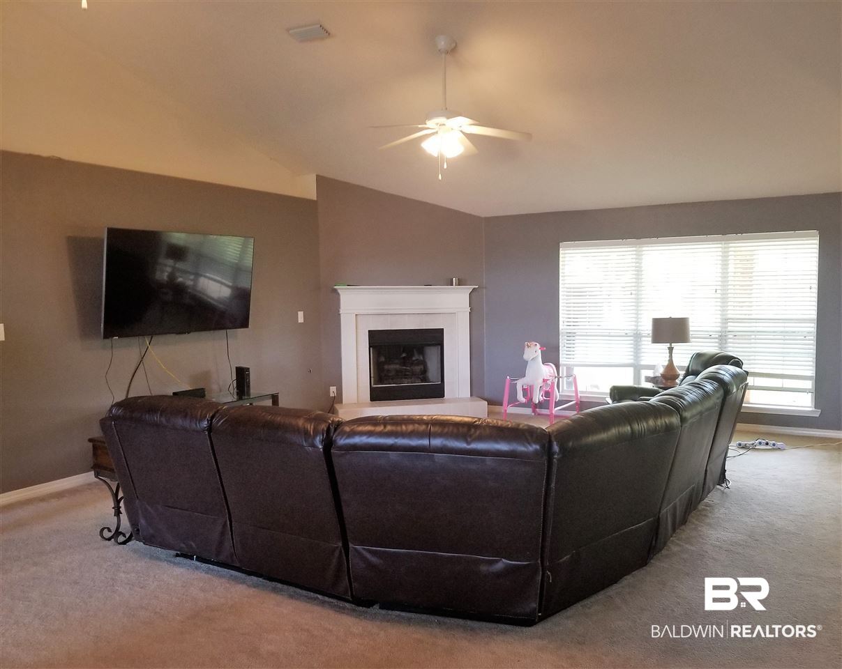 206 Heather Lane Fairhope, AL 36532 - Photo 2 of 7