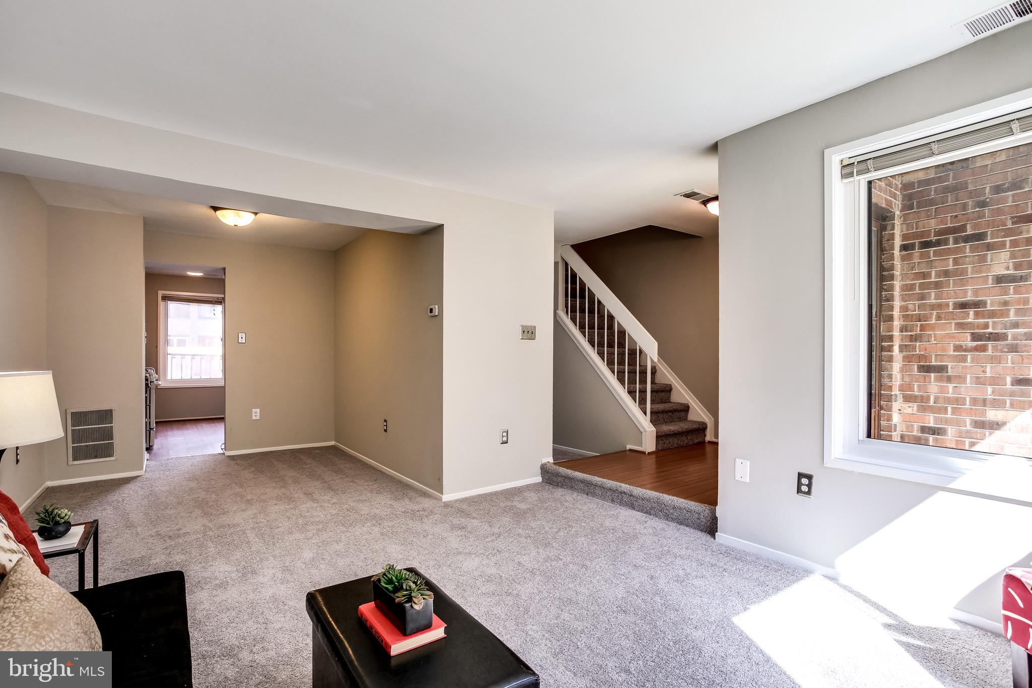 9500 Kilimanjaro Road Columbia, MD 21045 - Photo 3 of 29
