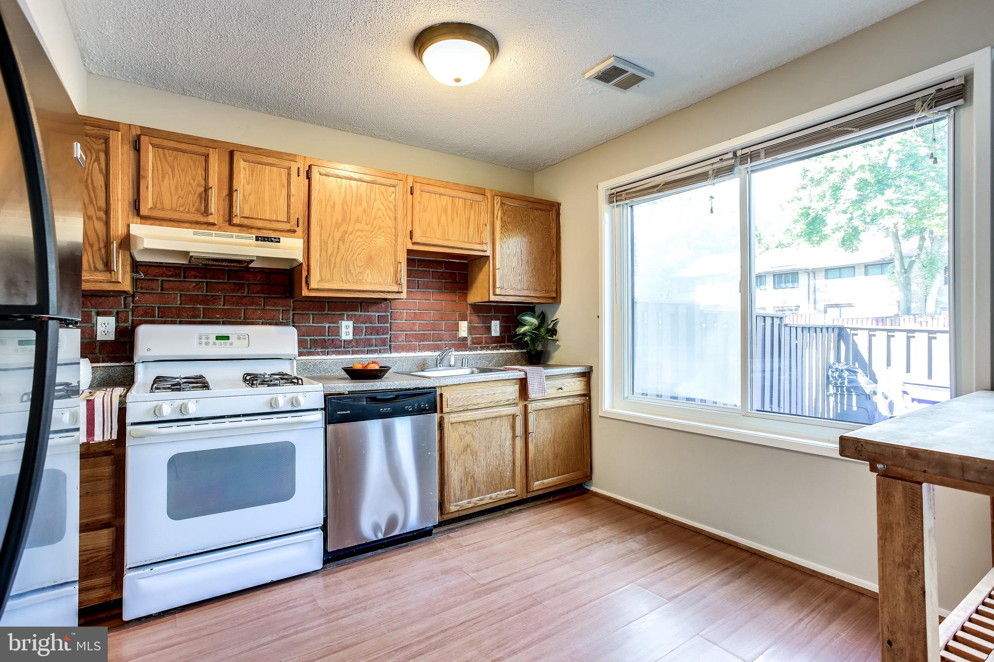 9500 Kilimanjaro Road Columbia, MD 21045 - Photo 7 of 29