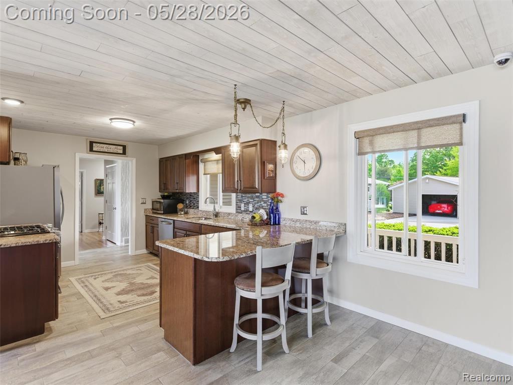 12099 Torrey Road Fenton, MI 48430 - Photo 13 of 60