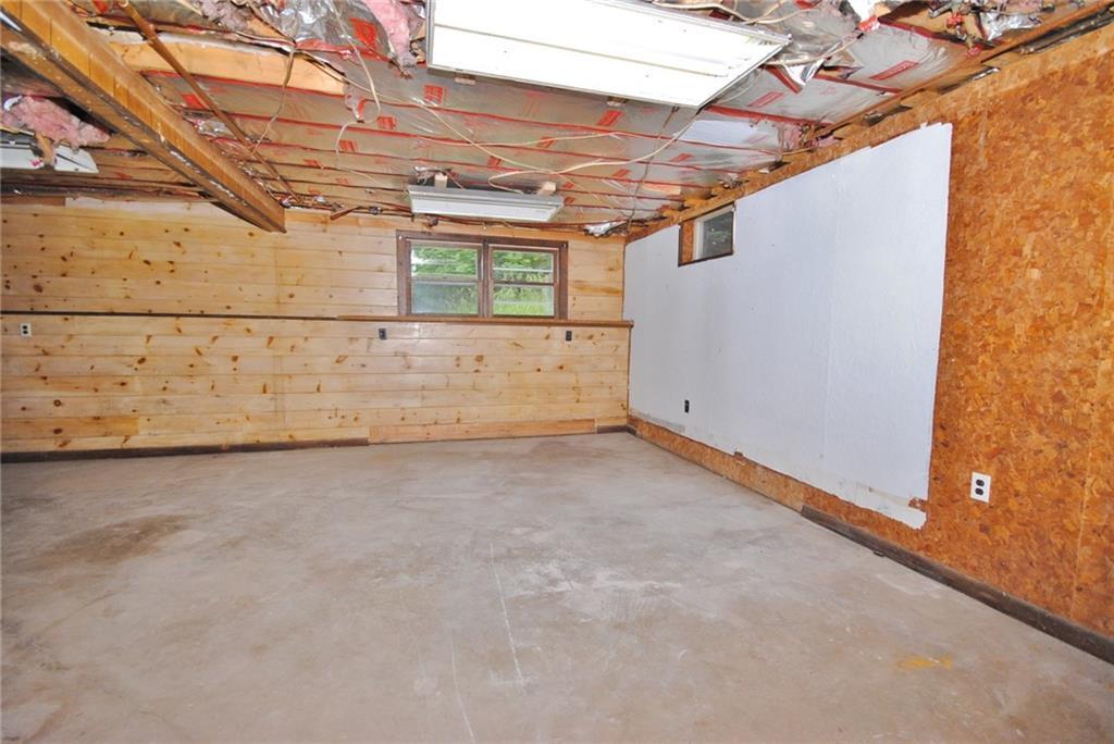 270 Rooks Road Holden, ME 04429 - Photo 25 of 27 This area would make a nice family...