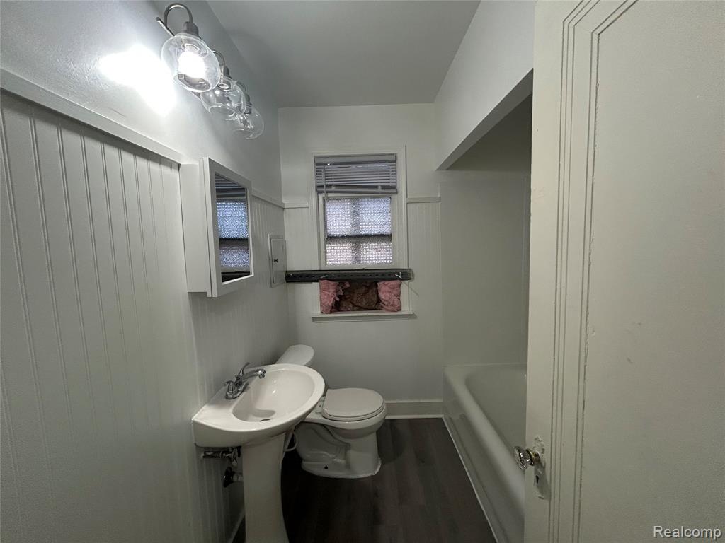 4401 Buckingham Detroit, MI 48224 - Photo 34 of 41