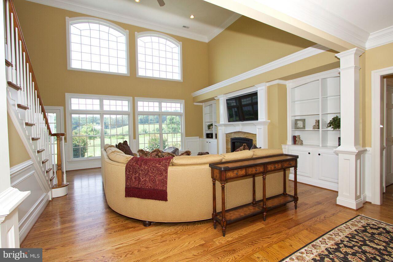 1121 Heaps Road Street, MD 21154 - Photo 8 of 30 Family Room