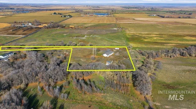 $415,000 | 2476 South 1100 East, Hagerman, ID 83332