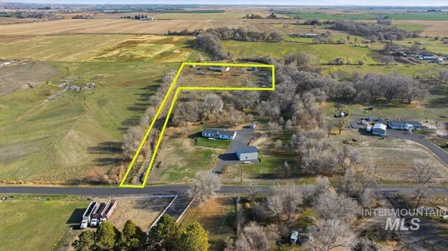 $415,000 | 2476 South 1100 East, Hagerman, ID 83332