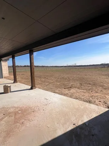 a view of a house with a outdoor space
