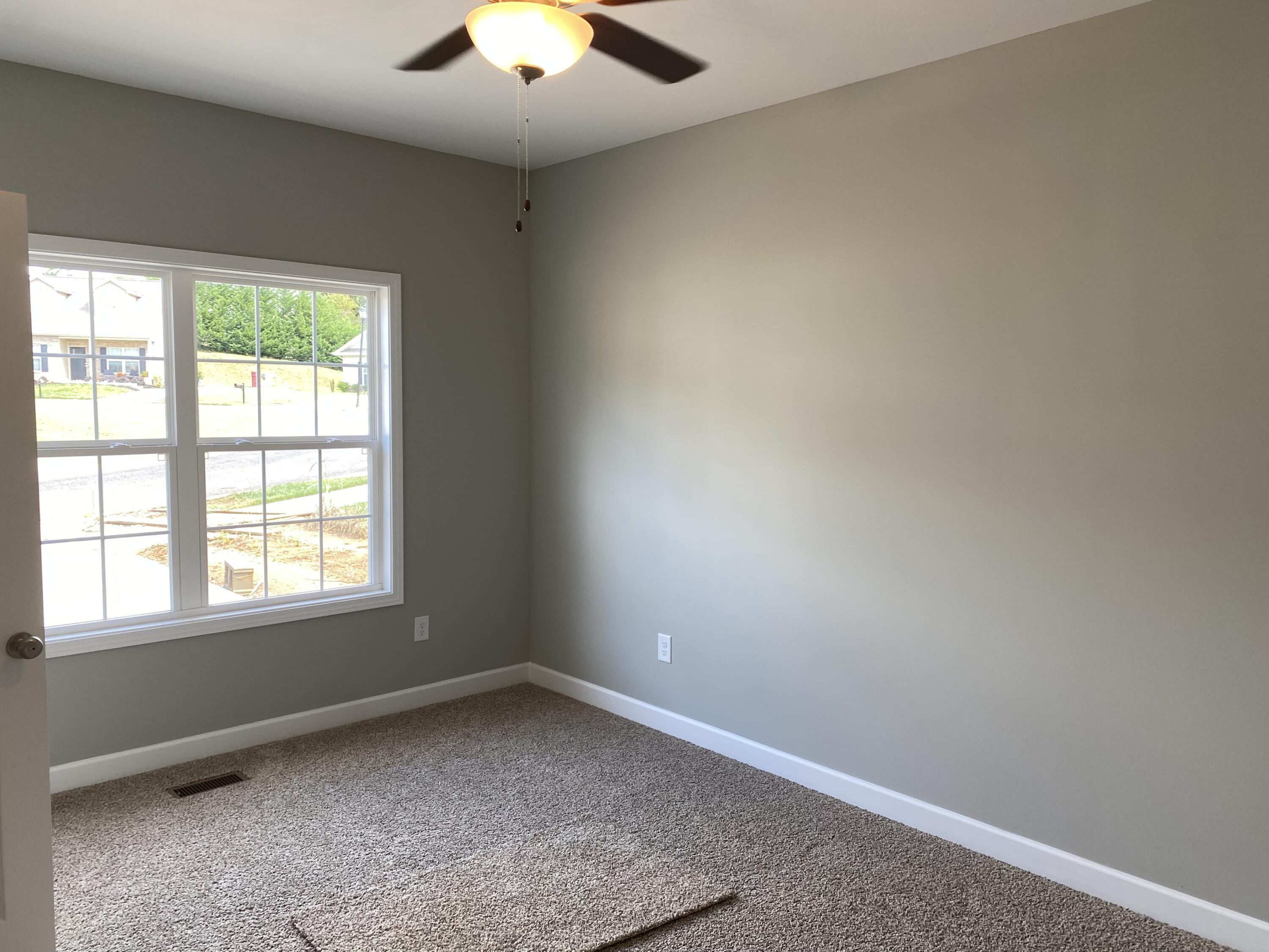 200 Ridge Pointe Johnson City, TN 37604 - Photo 14 of 15 IMG_2087