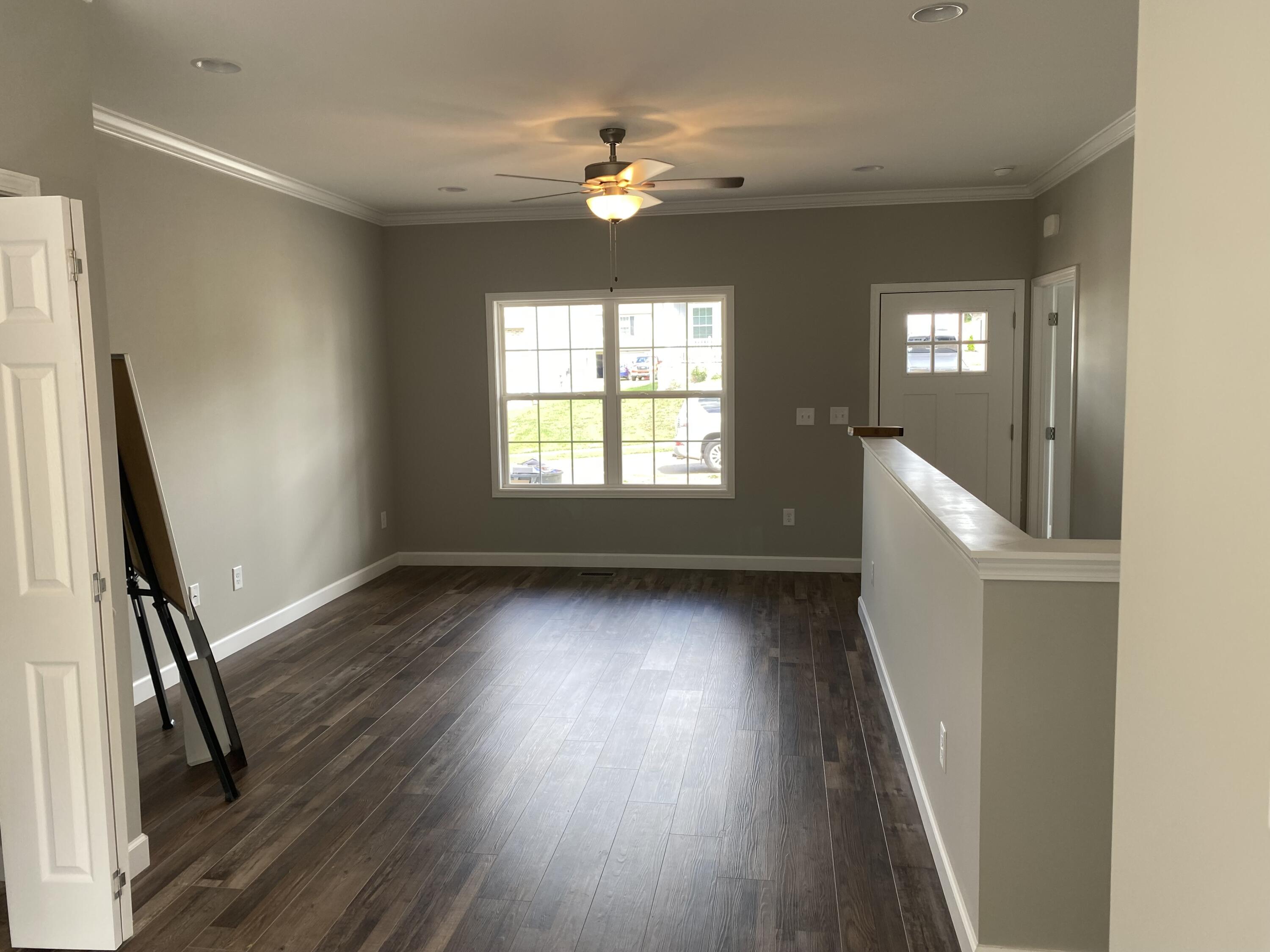 200 Ridge Pointe Johnson City, TN 37604 - Photo 3 of 15 IMG_2091