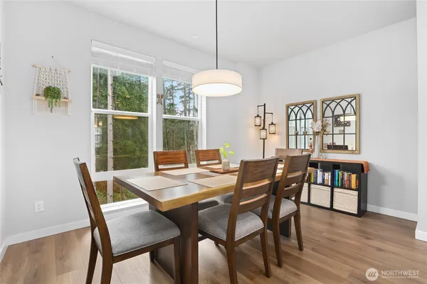 $709,000 | 13717 Admiralty Way, Unit G1, Lynnwood, WA 98087