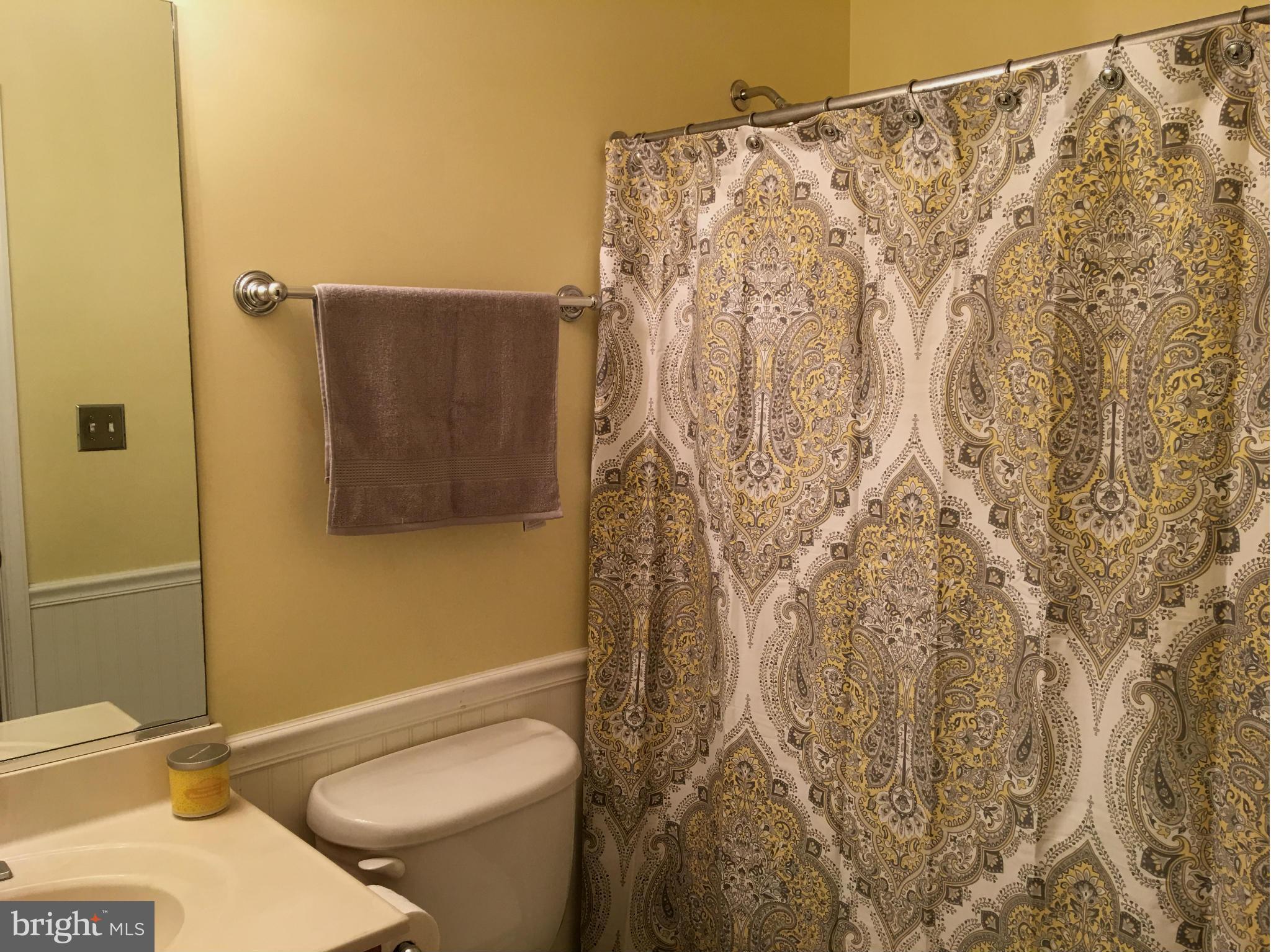 3144 Holland Cliffs Road Huntingtown, MD 20639 - Photo 8 of 16 Bath