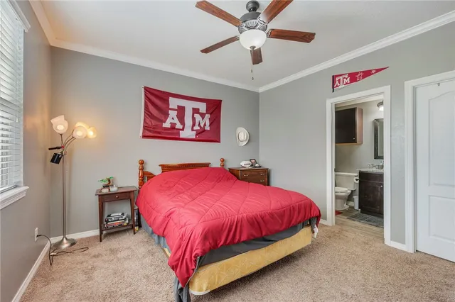 $349,900 | 301 Southwest Parkway, Unit 330, College Station, TX 77840