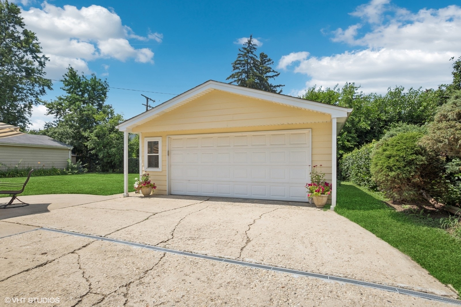 3N276 North Howard Avenue Elmhurst, IL 60126 - Photo 25 of 29 a front view of a house with a yard and garage