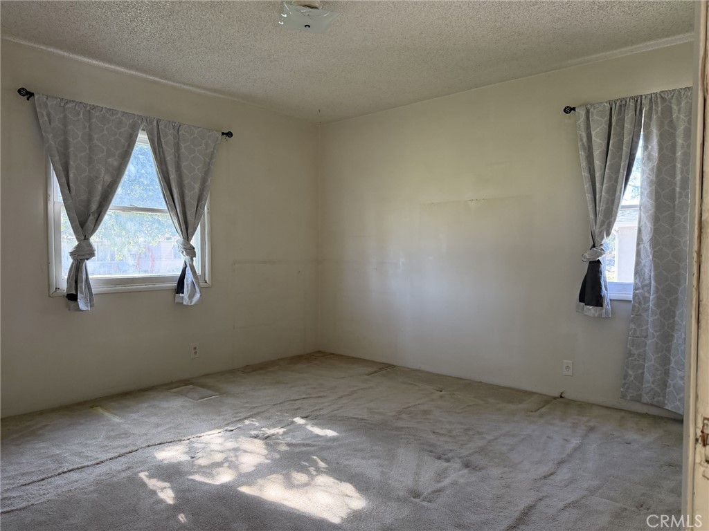 2461 Rancho Drive Riverside, CA 92507 - Photo 13 of 23