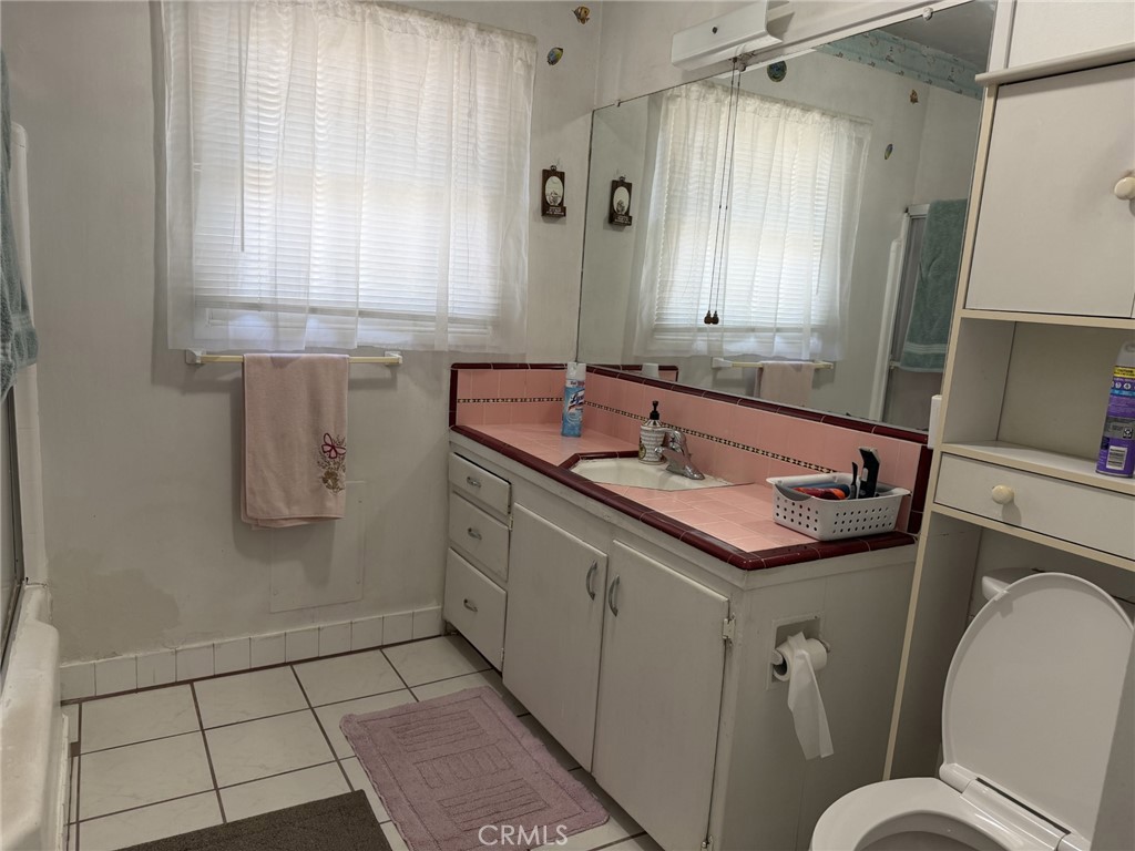 2461 Rancho Drive Riverside, CA 92507 - Photo 14 of 23