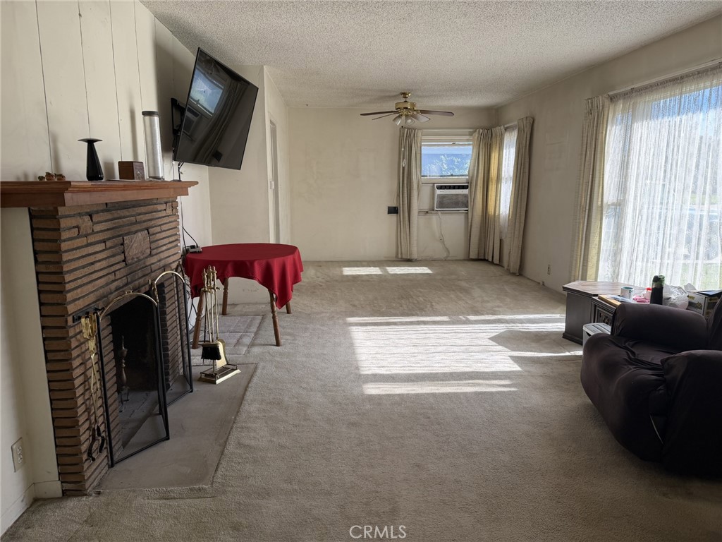 2461 Rancho Drive Riverside, CA 92507 - Photo 6 of 23