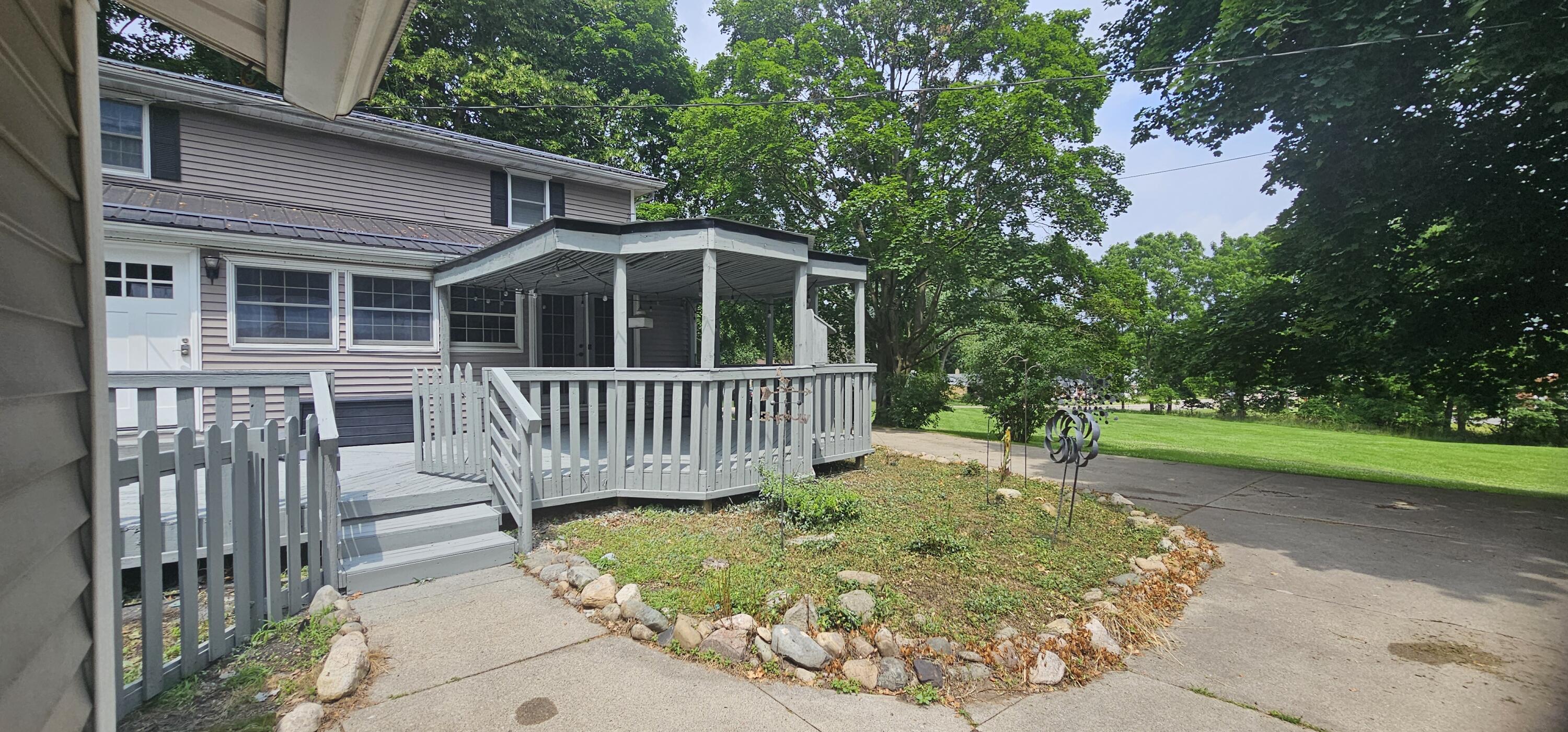 585 Robinson Road Jackson, MI 49203 - Photo 23 of 30 20250630_121710