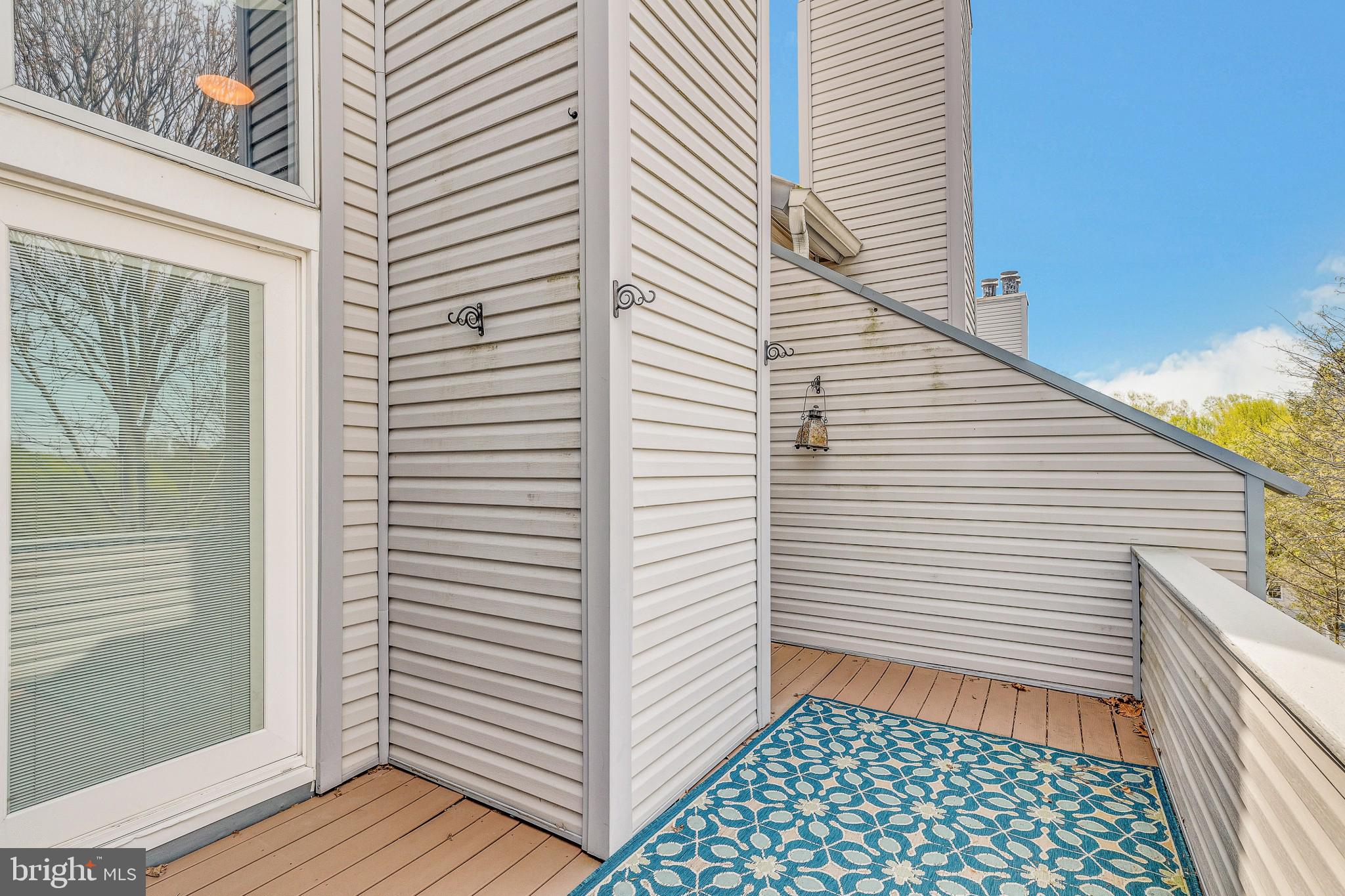 4009 Birch Circle Wilmington, DE 19808 - Photo 8 of 9 Deck