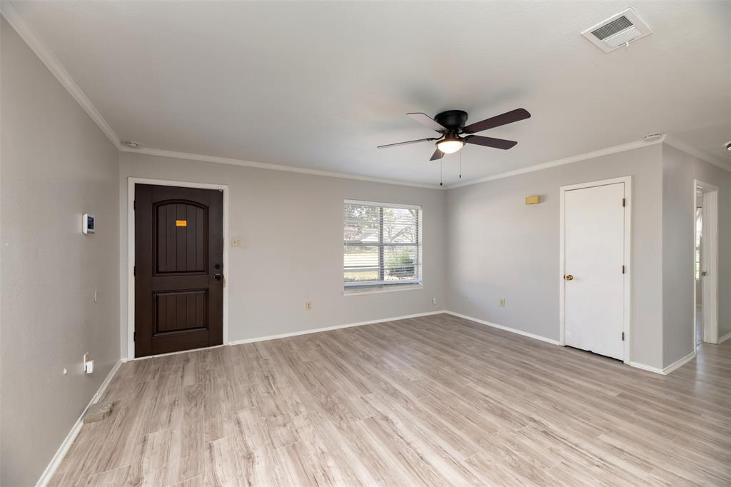 1407 Franklin Street Weatherford, TX 76086 - Photo 6 of 23