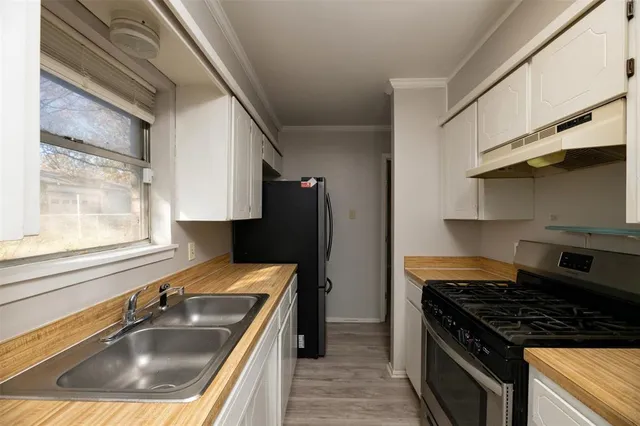 $1,700 | 1407 Franklin Street, Weatherford, TX 76086