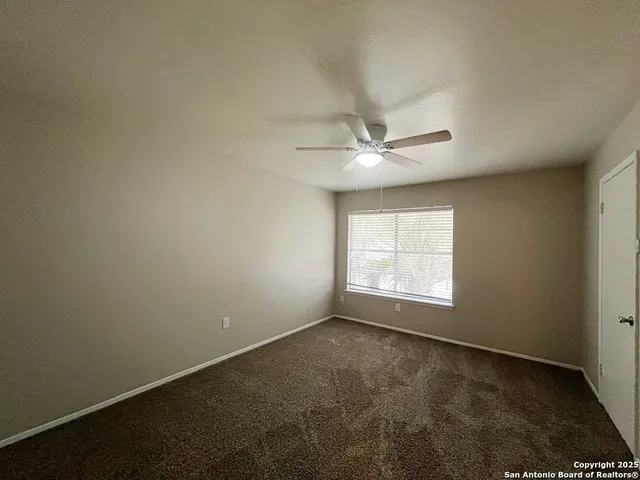 $925 | 2802 Lasses Boulevard, Unit 30, San Antonio, TX 78223