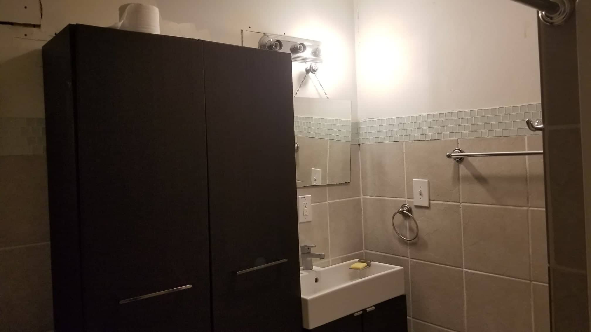 561 Bryan Road Clarksville, TN 37043 - Photo 5 of 13 a bathroom with a sink toilet and shower