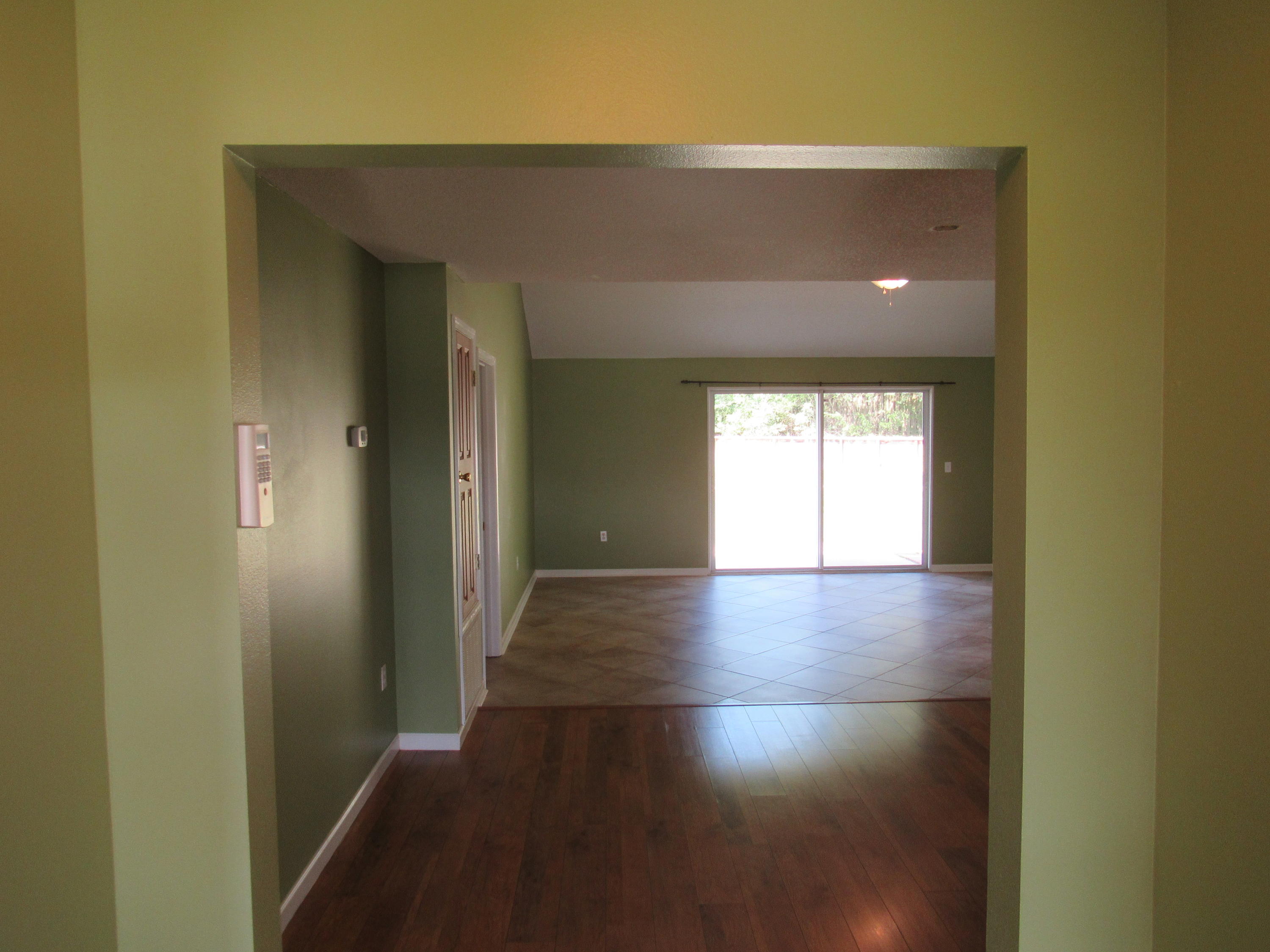 5208 Moore Loop Crestview, FL 32536 - Photo 4 of 37
